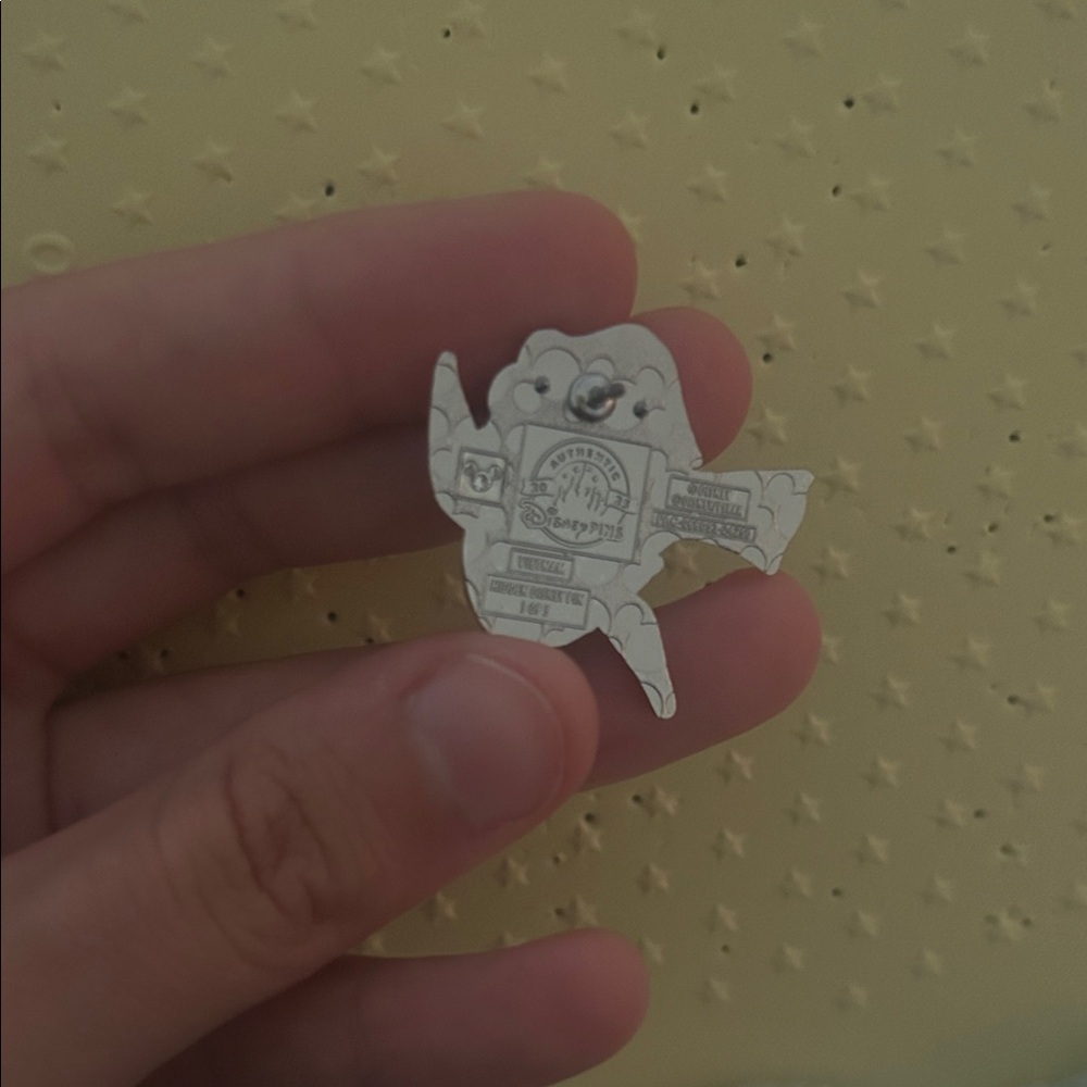 Dory Disney Pin - Picture 2 of 3